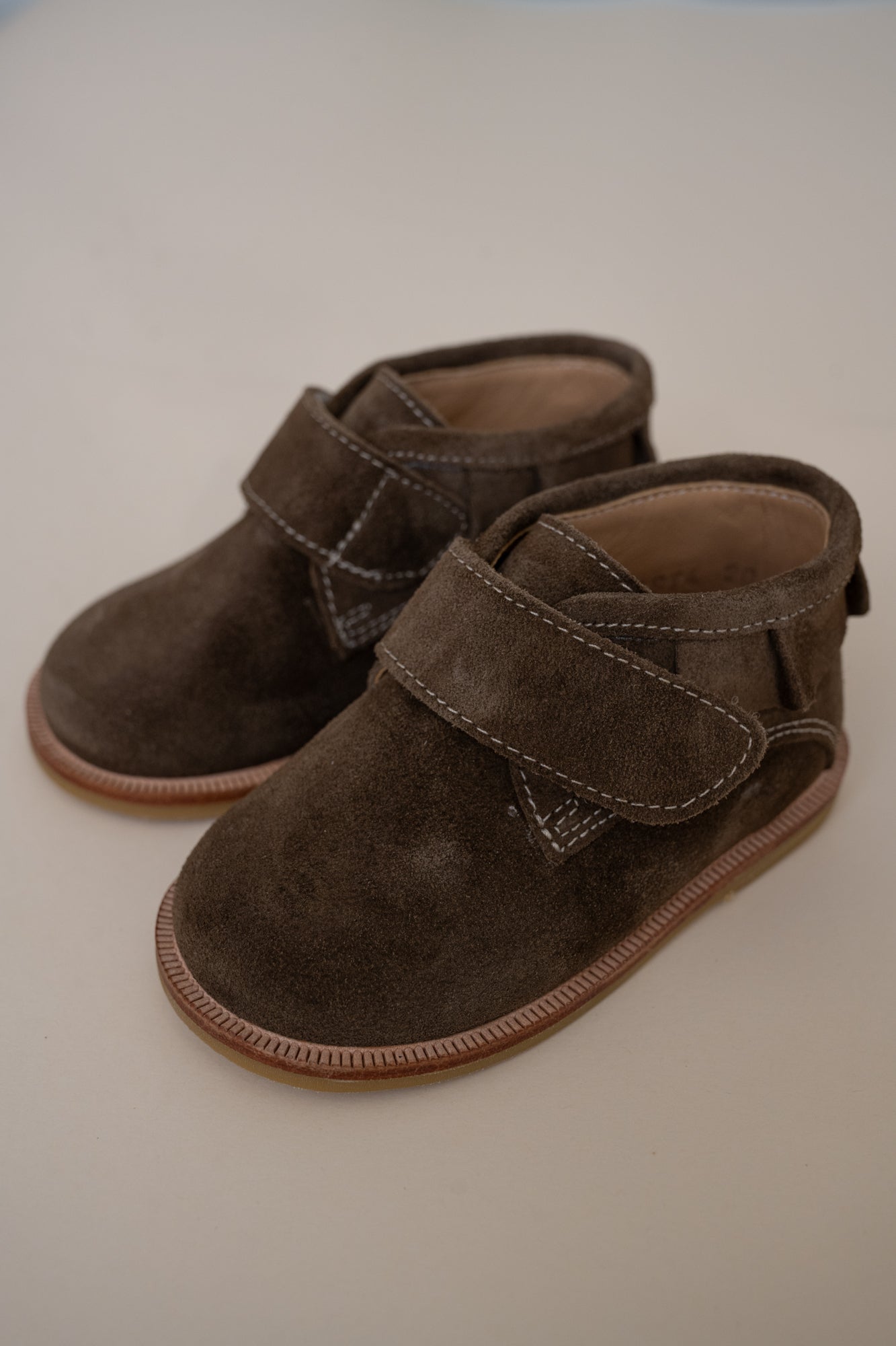 Botin Niña Vuelo Olivo - 32