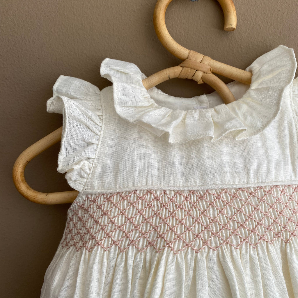 Ranita Avellana Smock Rosado