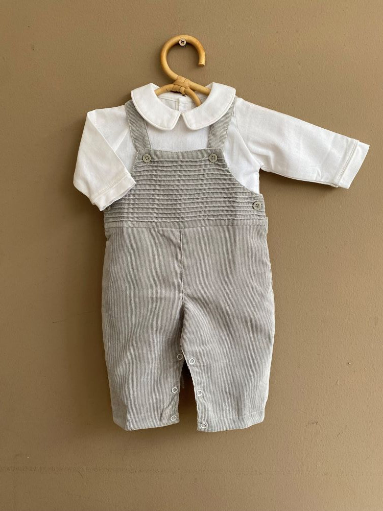 Conjunto Benjamin Corderoy Gris