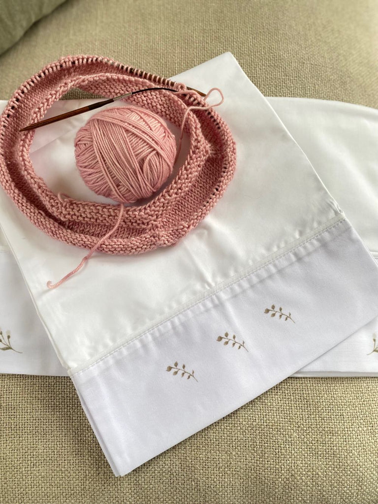 Sabanas Cuna 70x1.40 Huincha Estampada Gansita